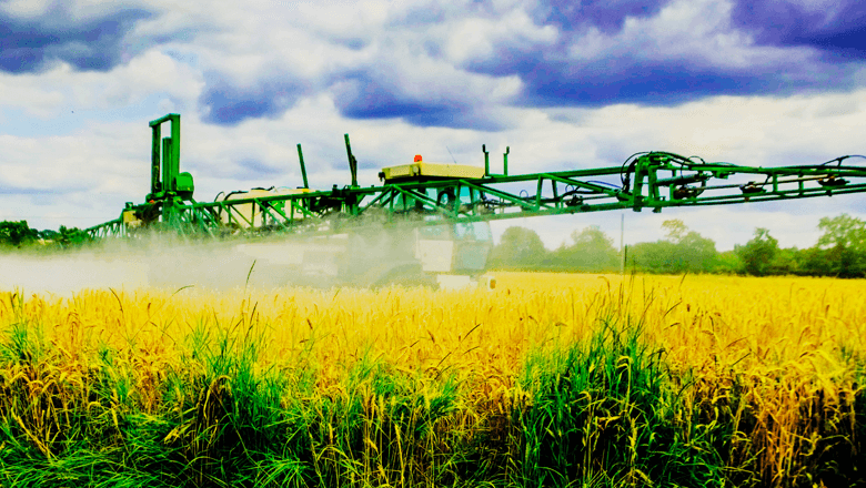 Sentech agriculture field sprayer